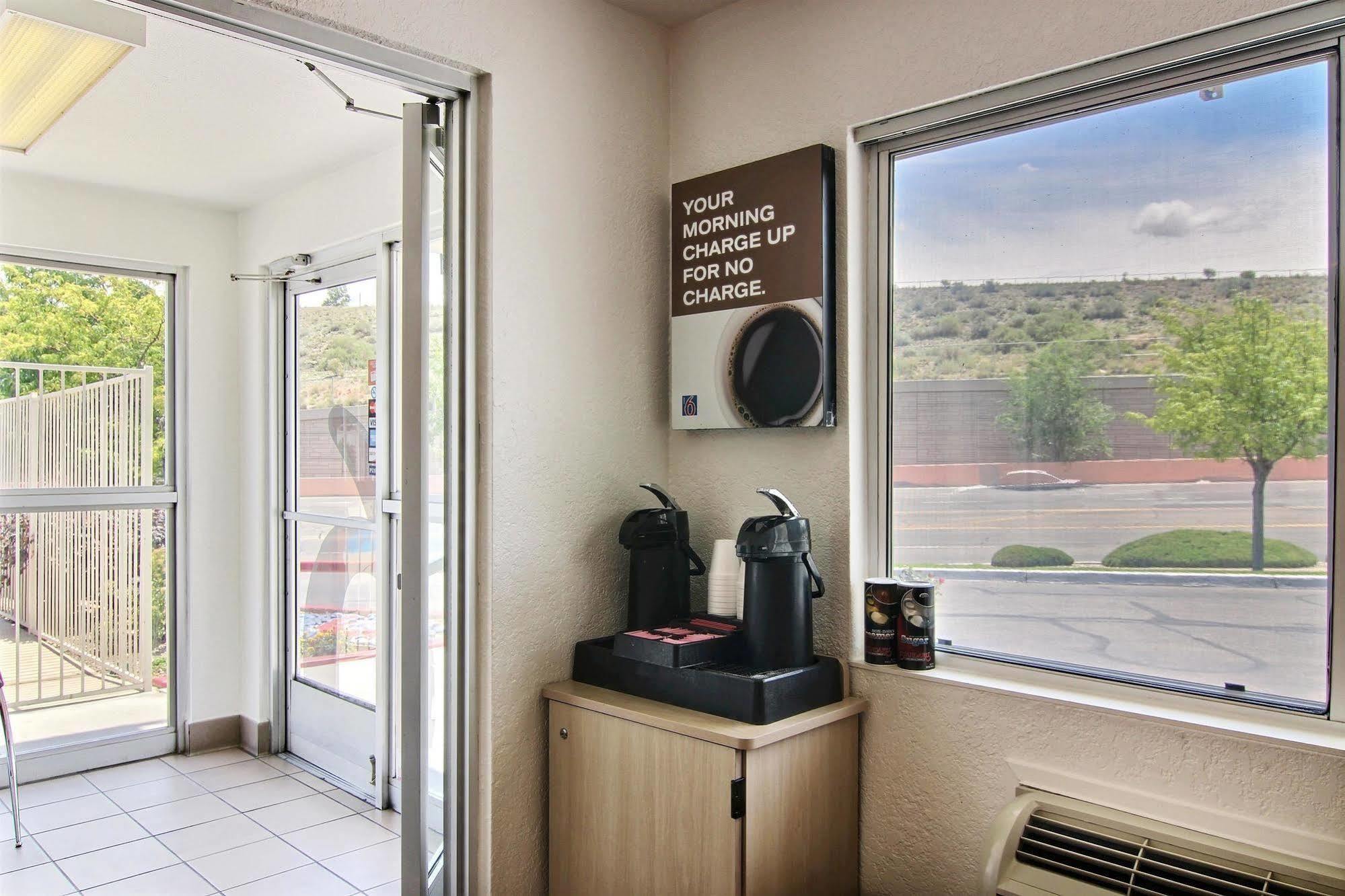 Motel 6-Albuquerque, Nm - Midtown Esterno foto