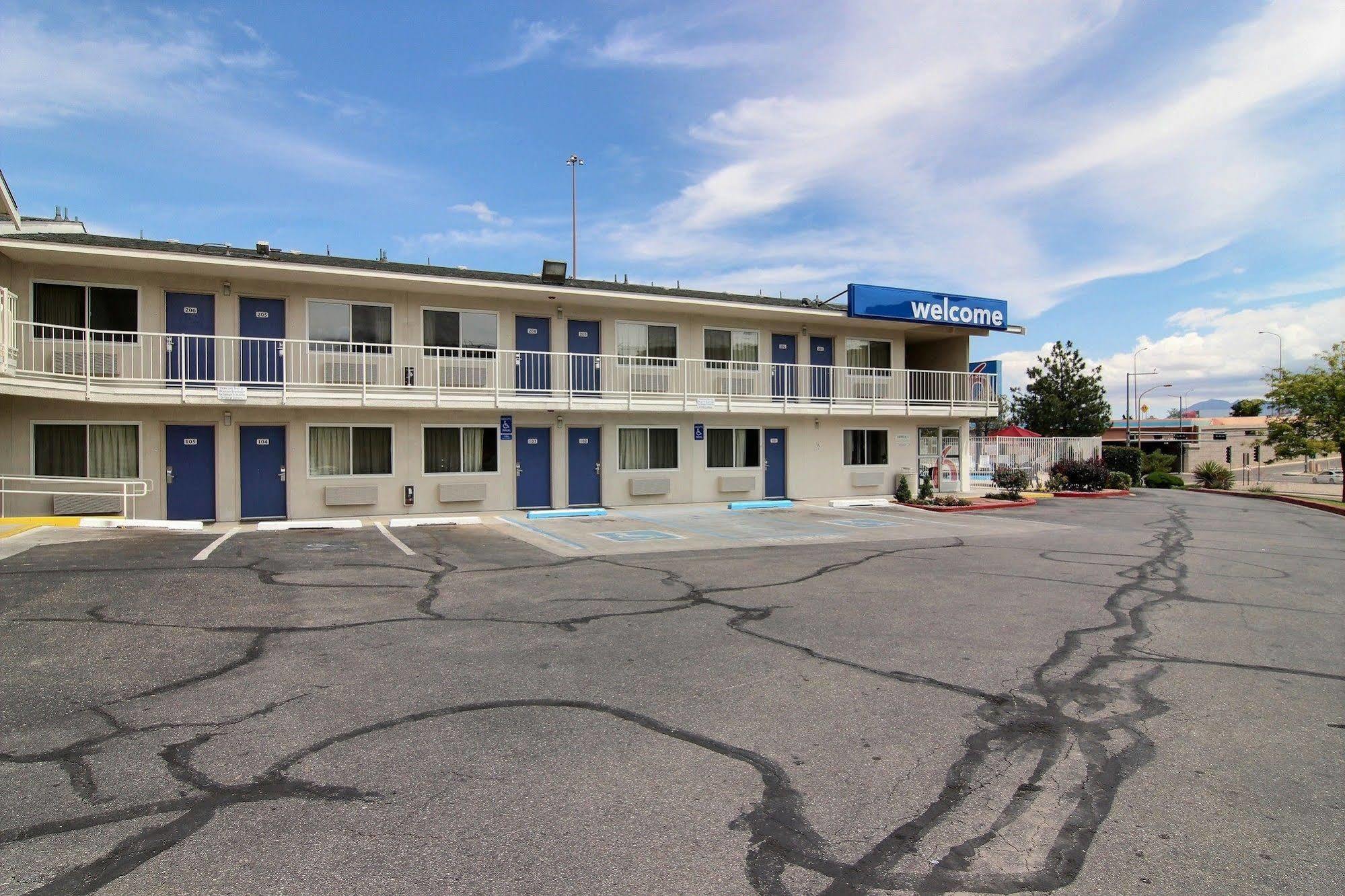 Motel 6-Albuquerque, Nm - Midtown Esterno foto